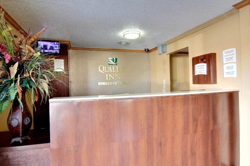 Quality Inn Hall Of Fame Кантон Экстерьер фото